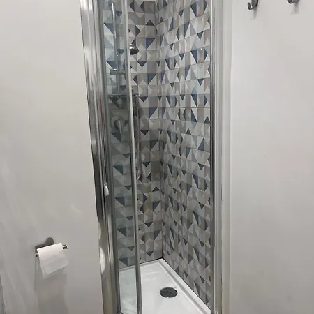Mira *